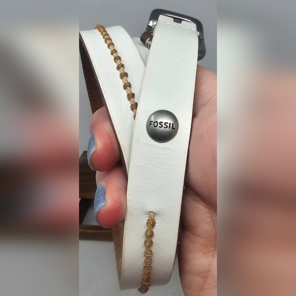 Fossil Belt Leather Skinny White Cincher Rope Detail Country Western Size Large - Picture 3 of 7